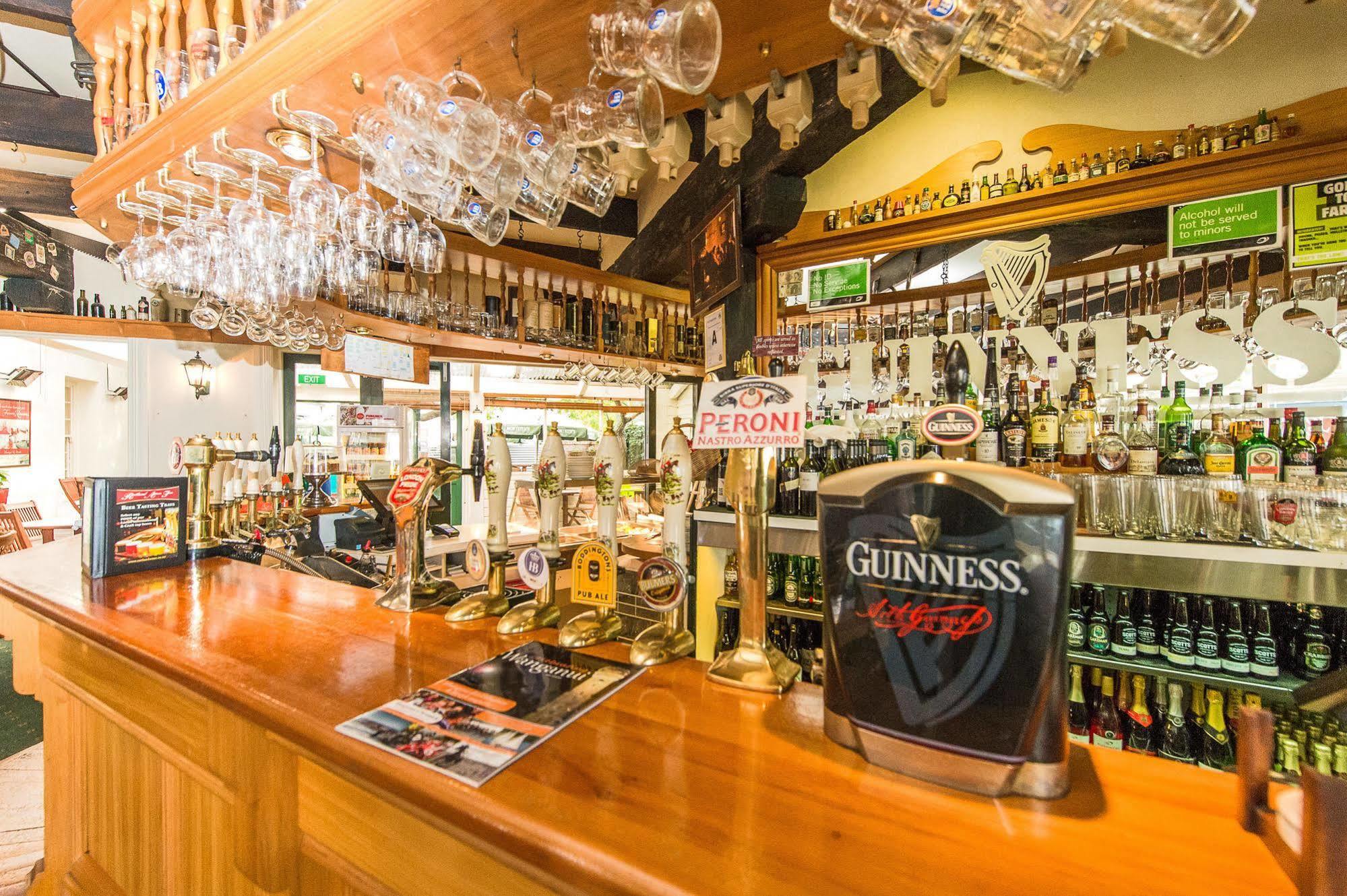 Rutland Arms Inn Whanganui Exteriör bild